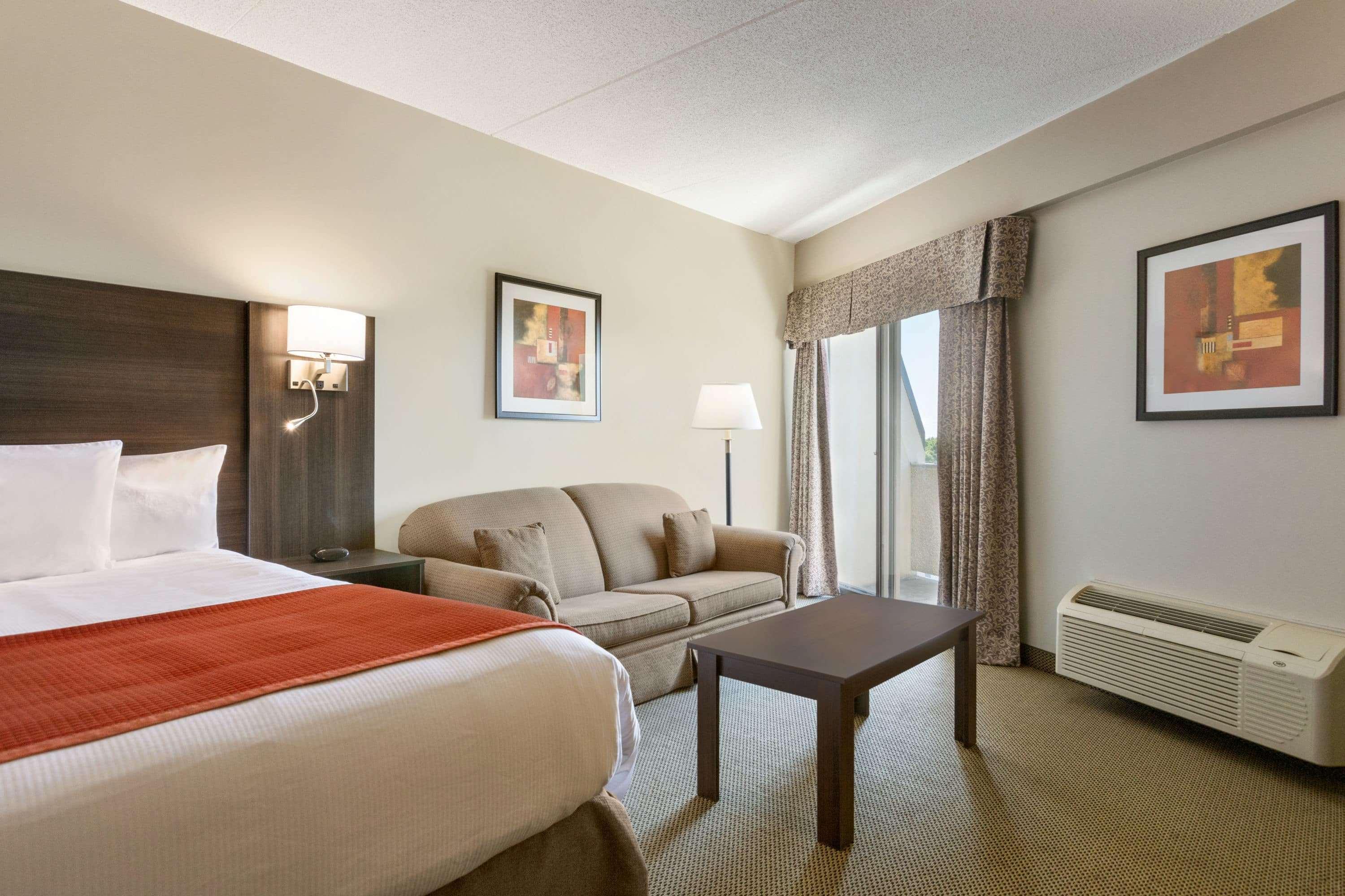 Travelodge Hotel By Wyndham Kingston Lasalle Exterior foto